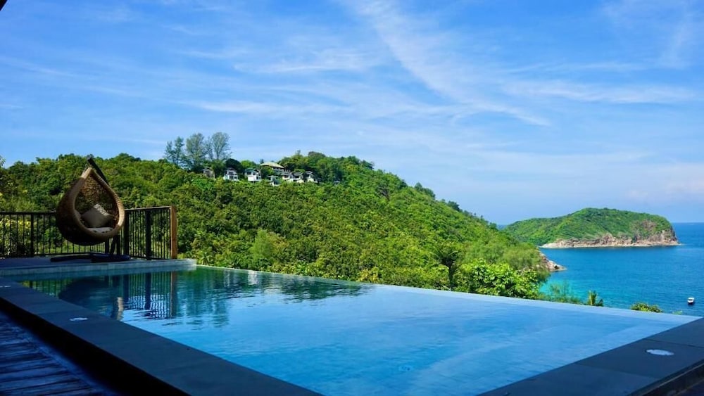 Yume 17 Sea View Villas