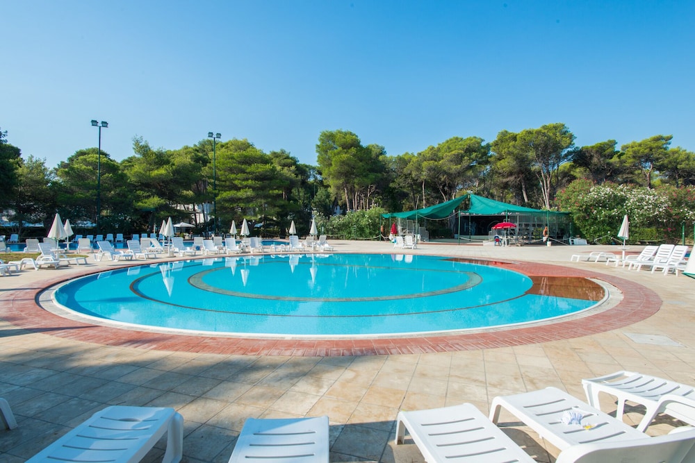 Campoverde Apartments view 3