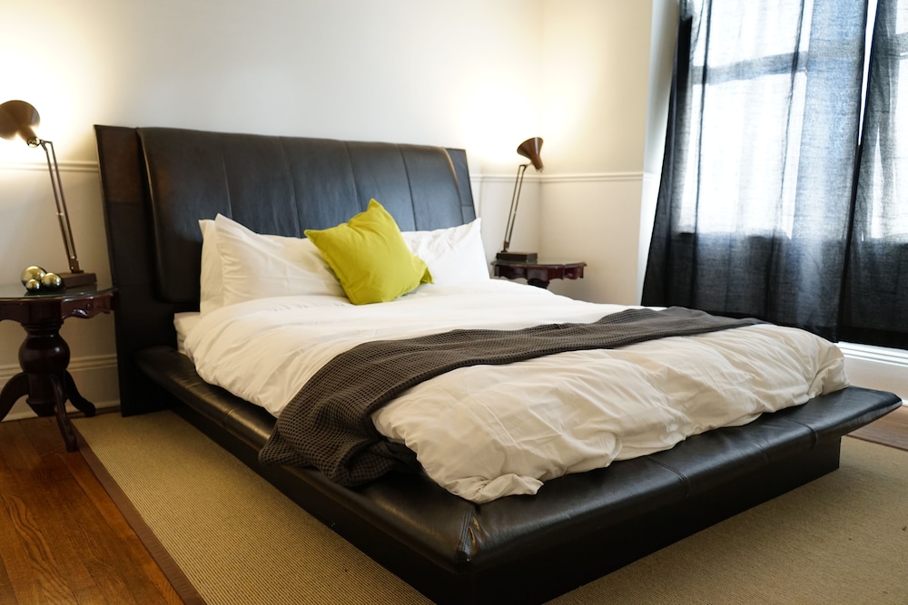 The Woodbine Beach House - Image 5