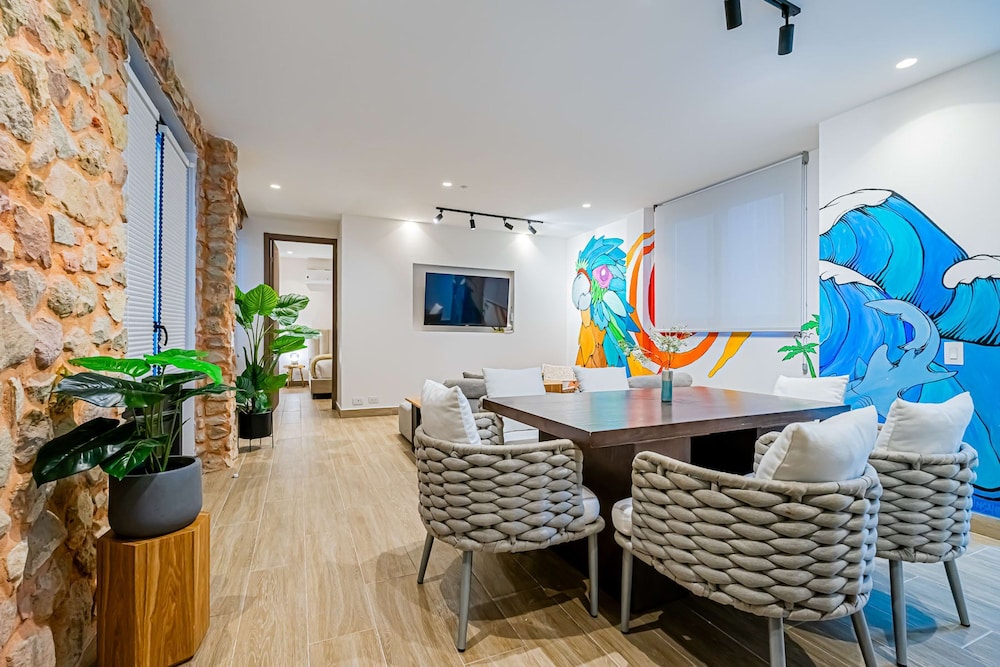 w Majestic 2BR w Modern Deco in Casco Viejo