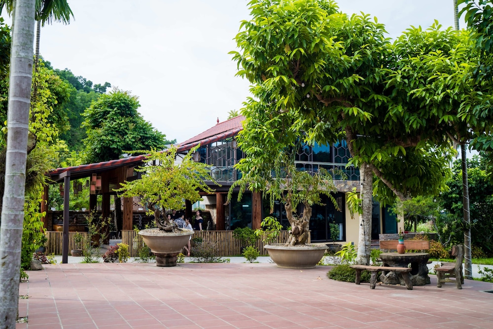 Kovie Hoa Lac Xanh Resort