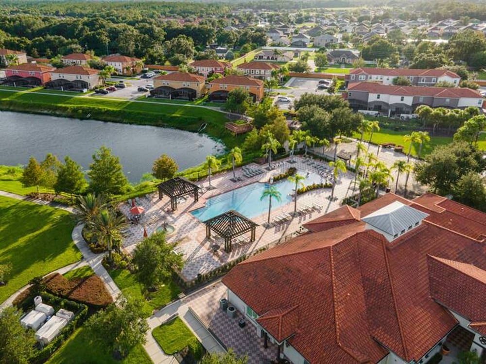 Amazing House at Bella Vida 5BR