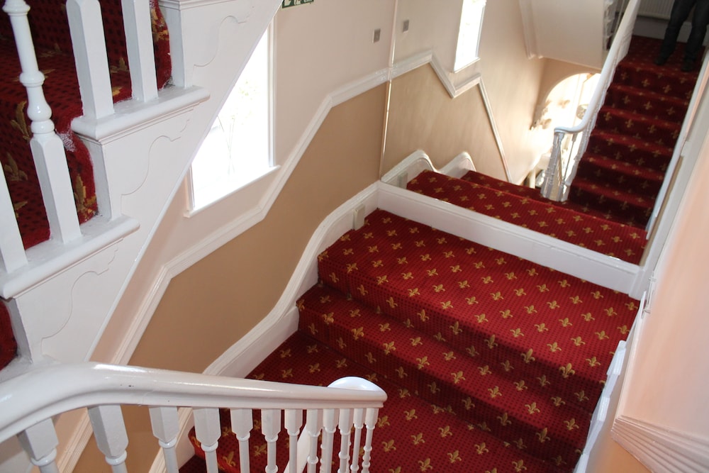 Knutsford Vacations - Longview Hotel - Property Image 1