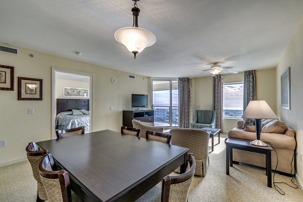 Tilghman Beach and Golf Resort by Condo-World