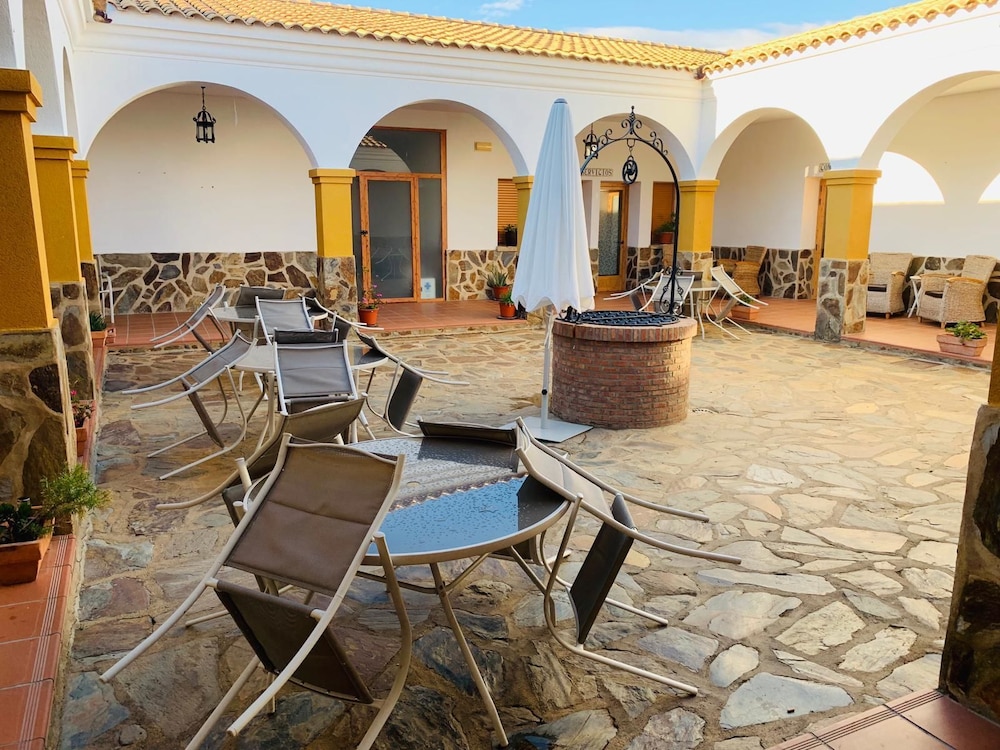 Complejo Rural El Buraco