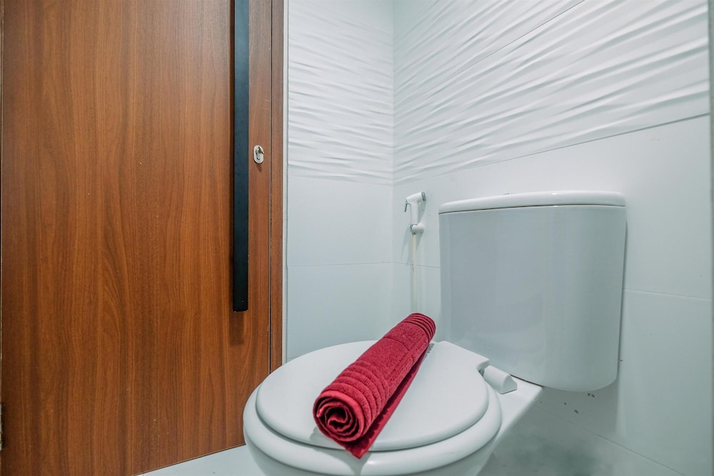 Enjoy and New Furnished Studio at Podomoro Golf View Apartment
