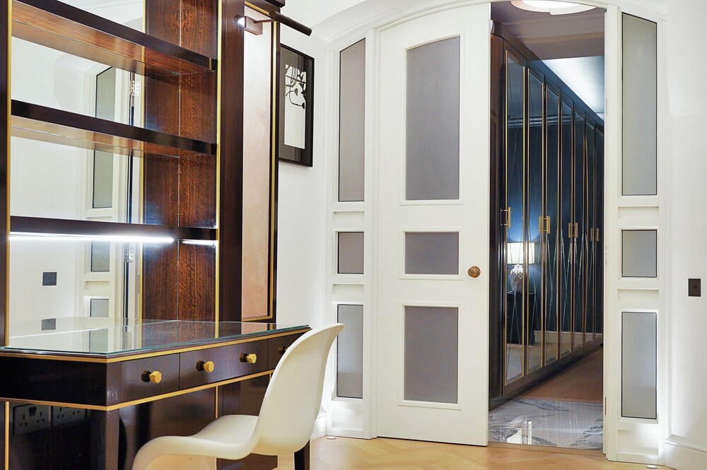 Ennismore Garden Flat