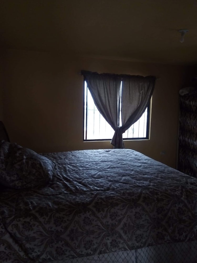 Ensenada Vacations - Lily - Property Image 2