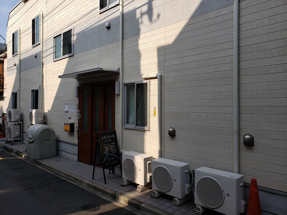 Yamate Rest House - Hostel, Caters to Men