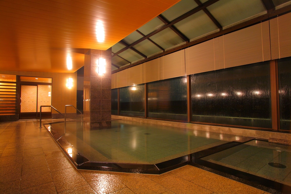Yamanaka Onsen Ohanami Kyubei