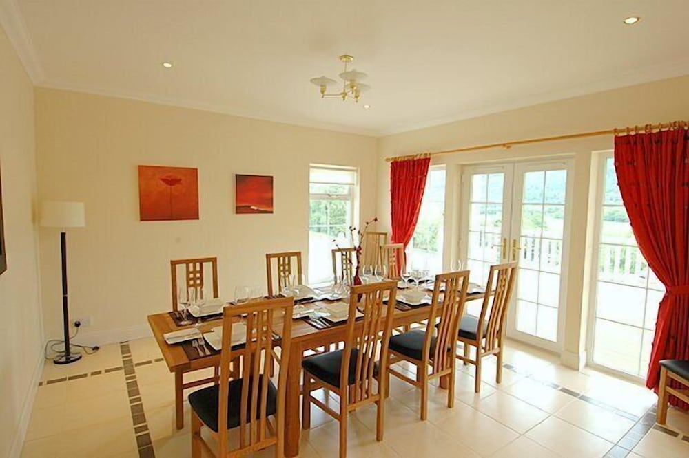 BCC Lochness Cottages