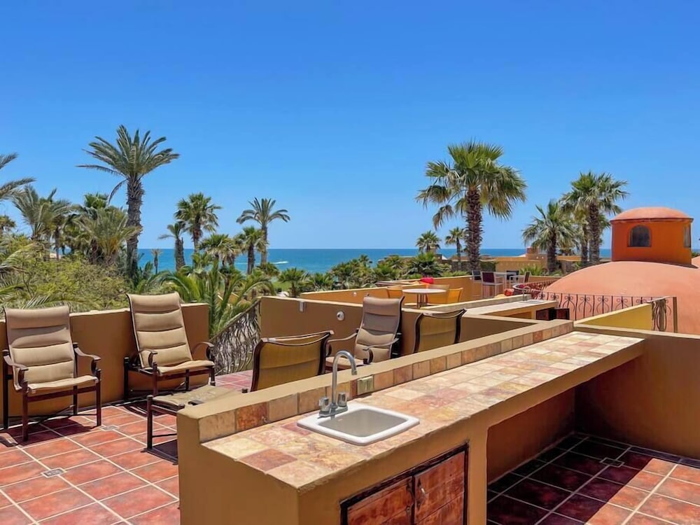 Stunning Villa at Sandy Beach With Beach