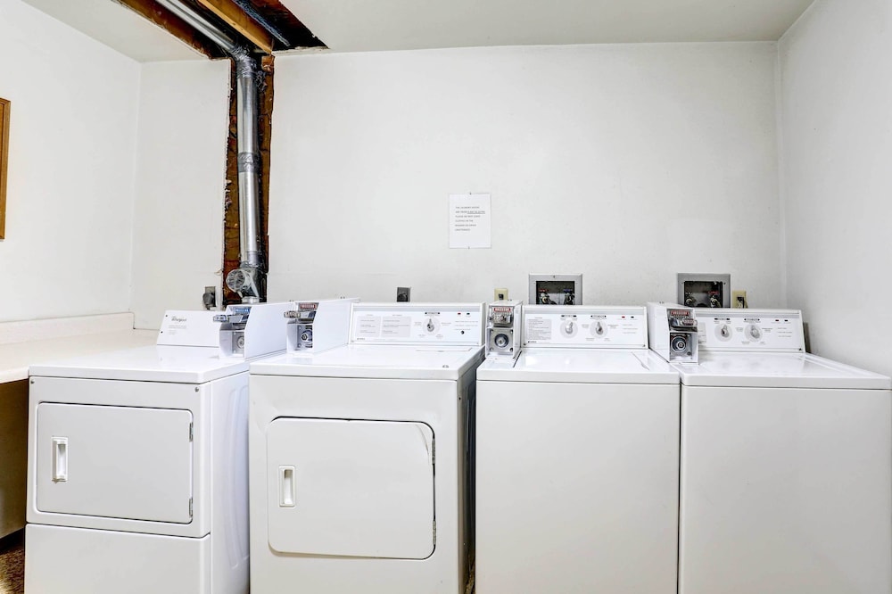 Pierre Vacations - Pierre Vacation Rental - 9 Mi to Oahe Dam! - Property Image 7