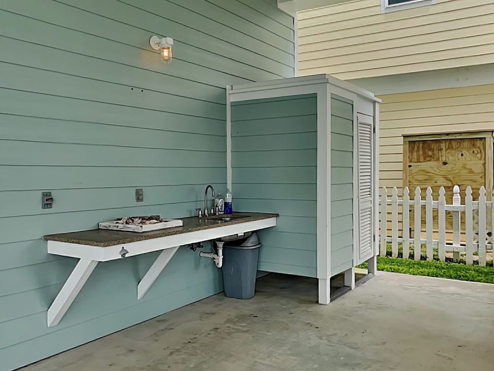 Down By the Bay by Ryson Vacation Rentals