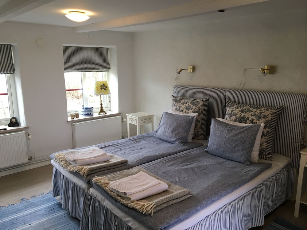 Glimminge Bed & Breakfast