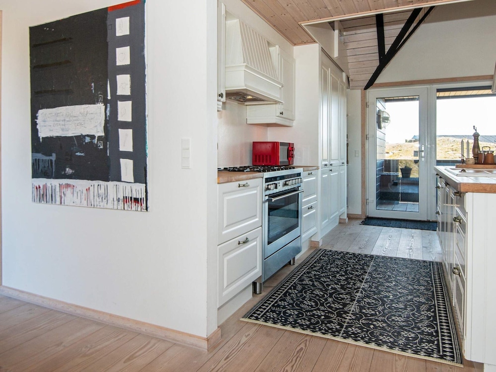 8 Person Holiday Home in Fano-by Traum view 5