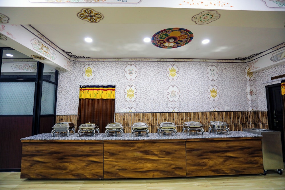 Hotel Lhading