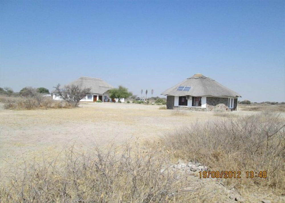 Rakops River Lodge