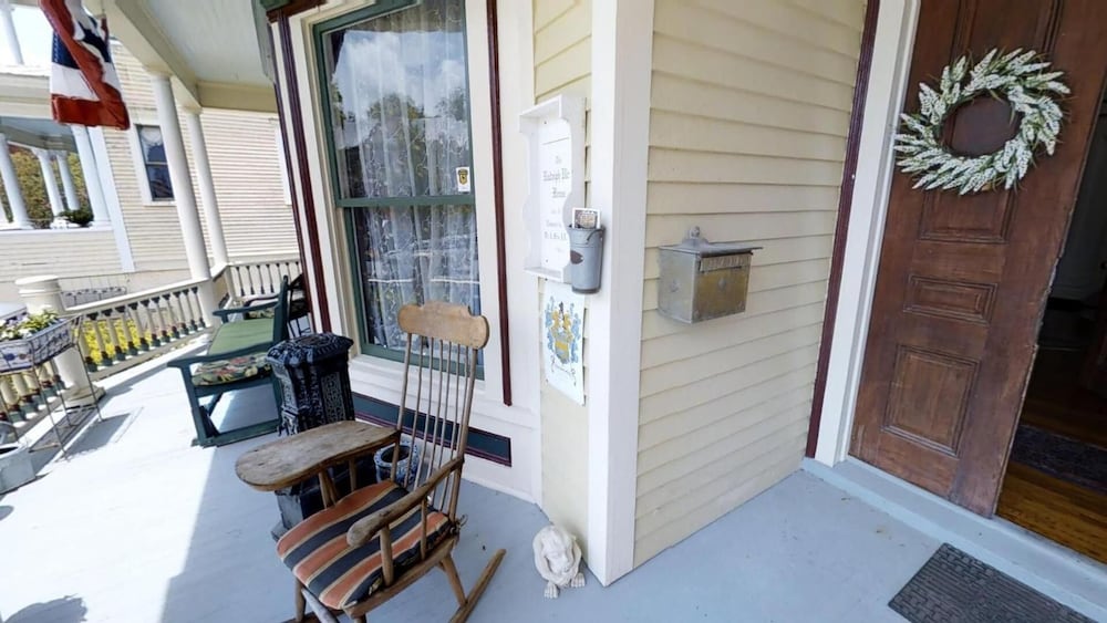New Bern Vacations - Hanna House Bed  Breakfast - Property Image 1