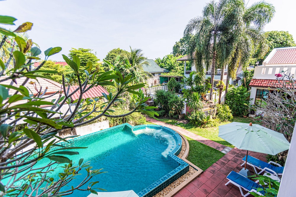 Phuket Monaburi Boutique Hotel