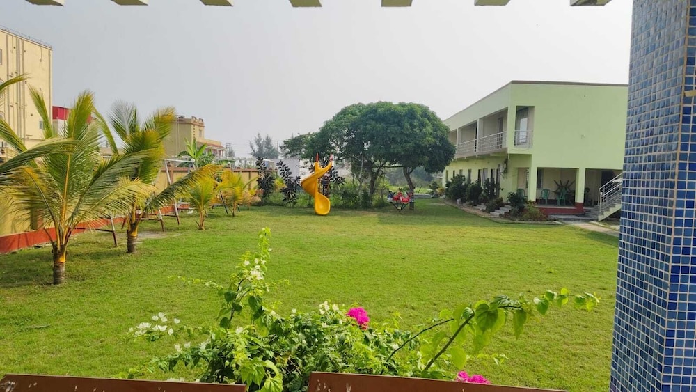 RESORT SAIKAT SARANYA