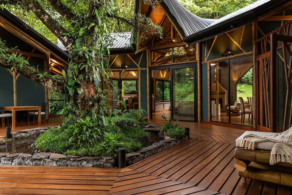 El Tigre Hideaway
