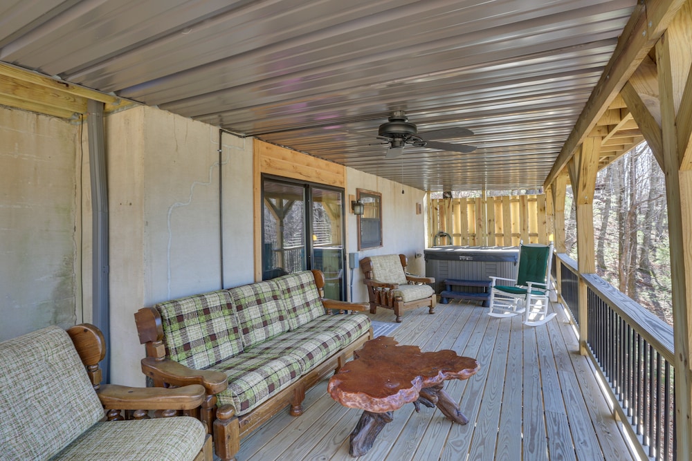 Deep Gap Cabin w/ 2 Decks & Community Amenities! view 5