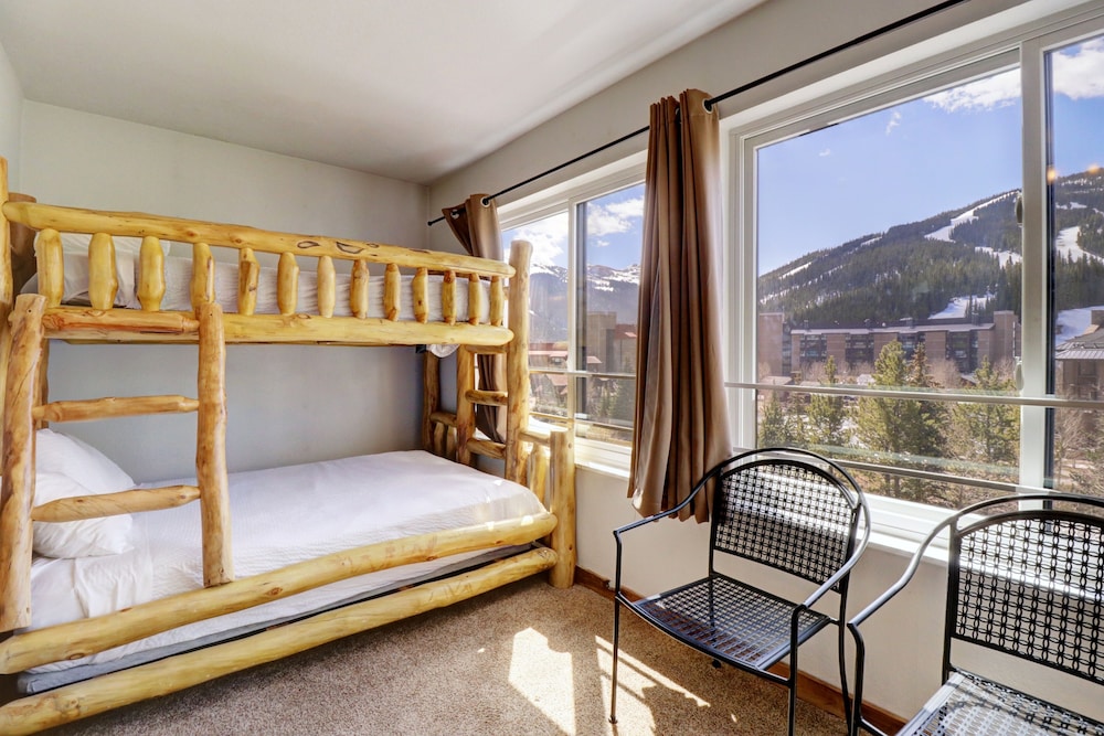 SkyRun Copper Mountain Resort Vacation Lodging