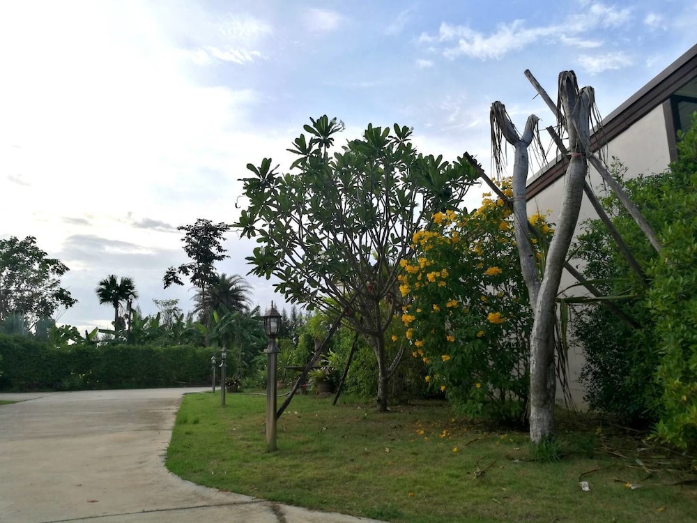 On Green Resort