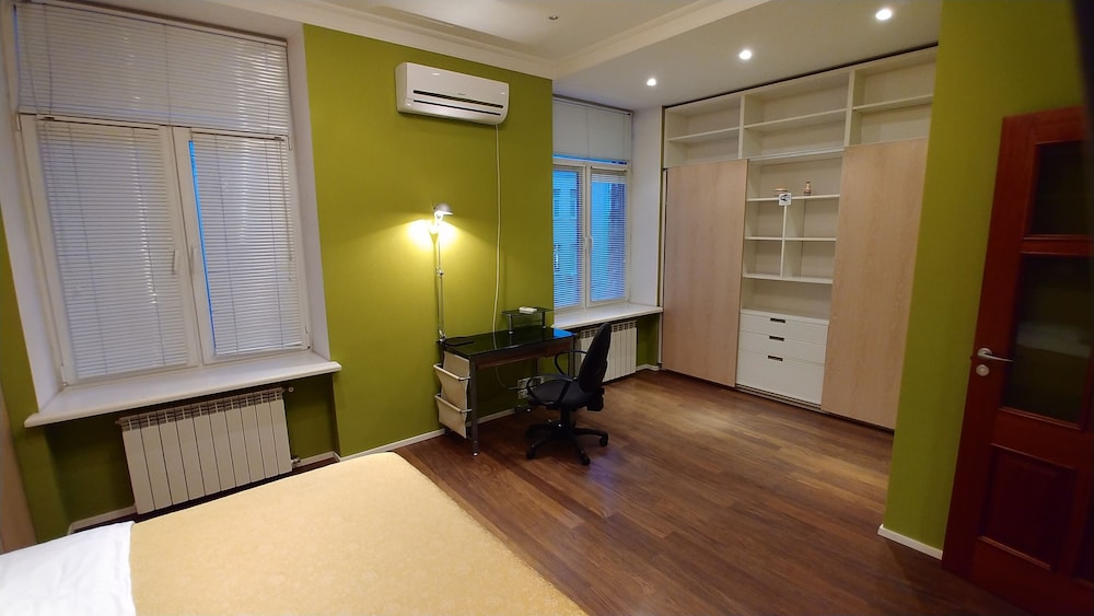 Kyiv Apartments