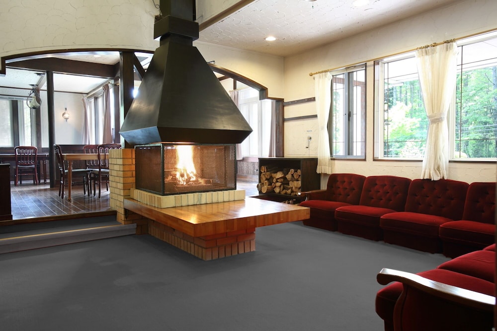 36 Degrees North, Lodge Hakuba Japan view 2