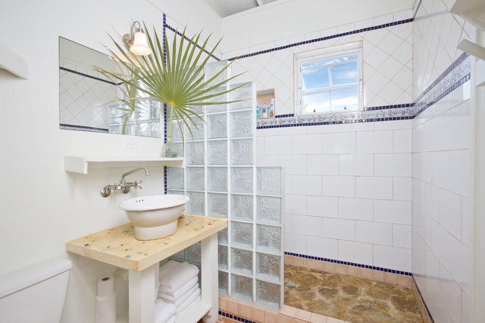 Cayo Loco 2 1 Bedroom Home - Property Image 27