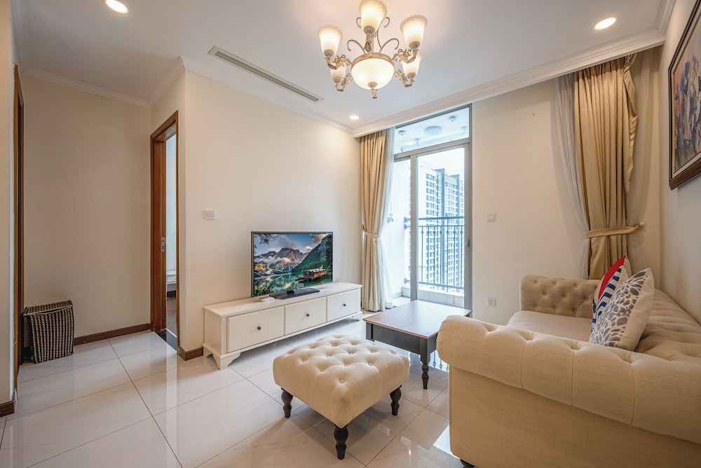 PD Pristine Apartment Landmark Plus