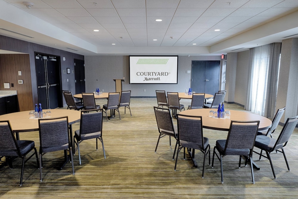 New York City Vacations - Courtyard by Marriott Albany Clifton Park - Property Image 1