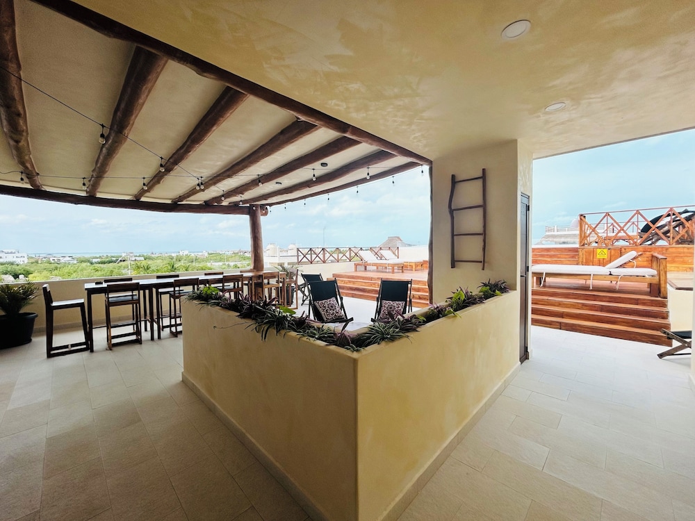 SUNSTEPS CASA HOLBOX