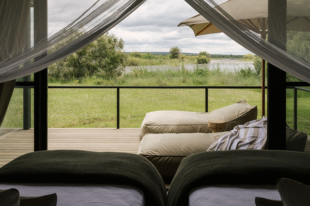 Zambezi Sands By Batoka view 5