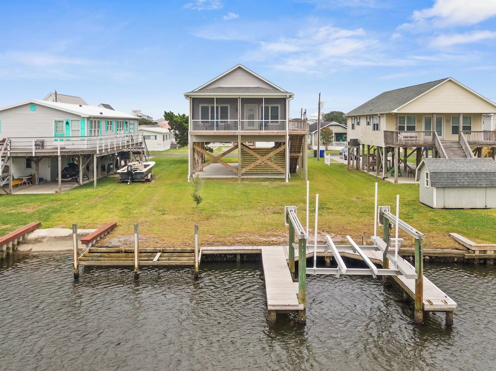 Perfectly Seasun'd by Topsail Realty