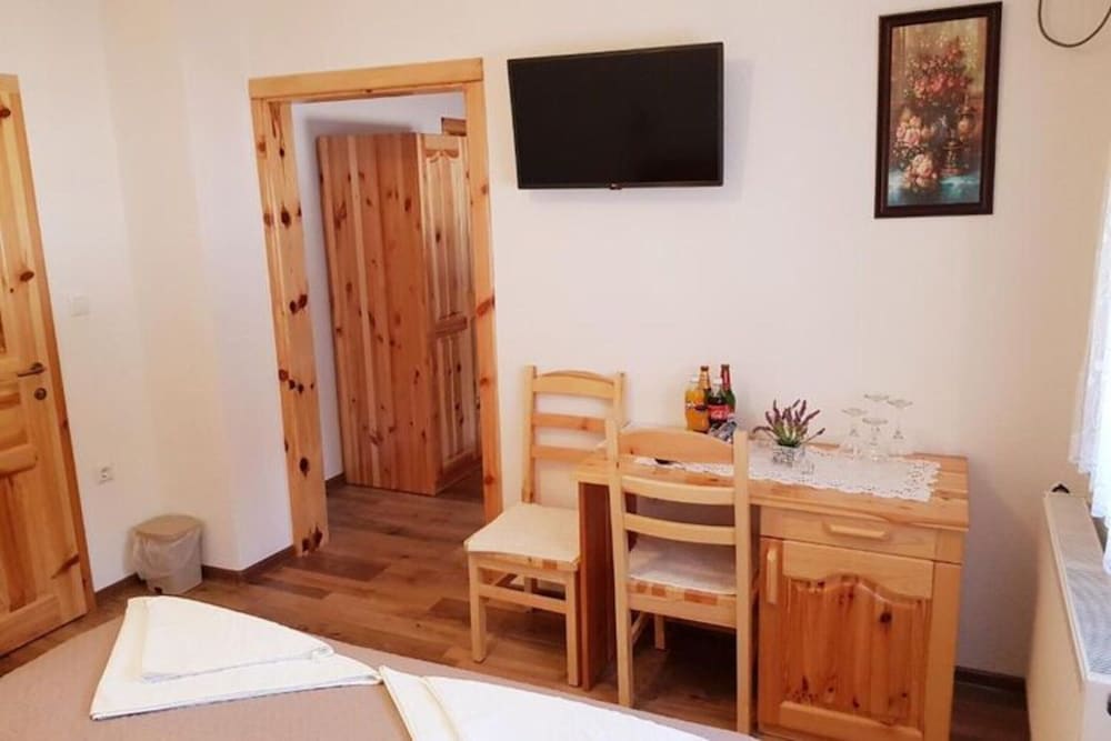 Green Valley Guesthouse in Jezerce