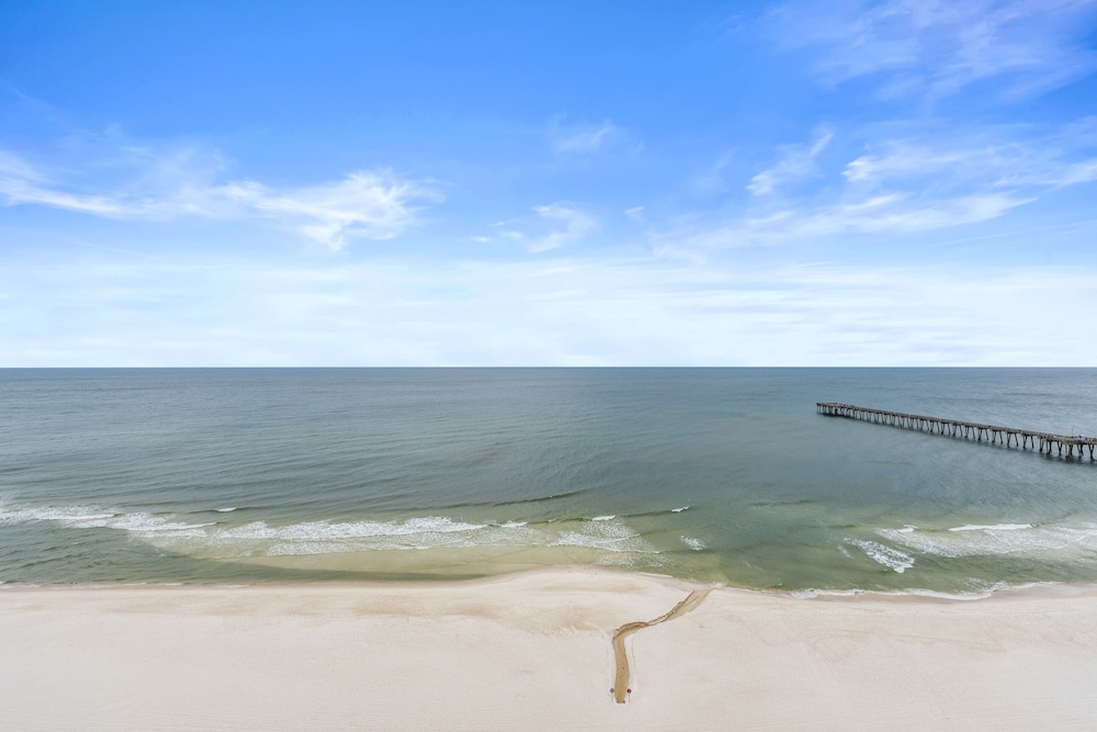 Calypso Beach Resort by Panhandle Getaways