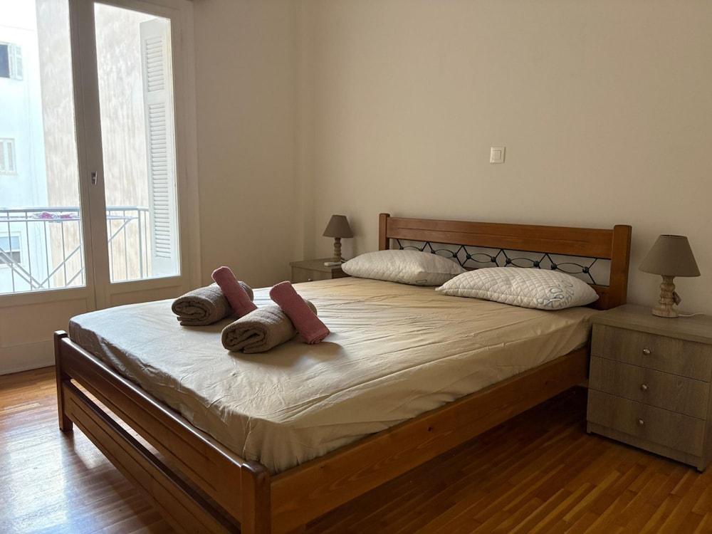 Modern Apartment in Athens Center