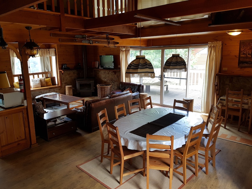 Alpine Stag Lodge House