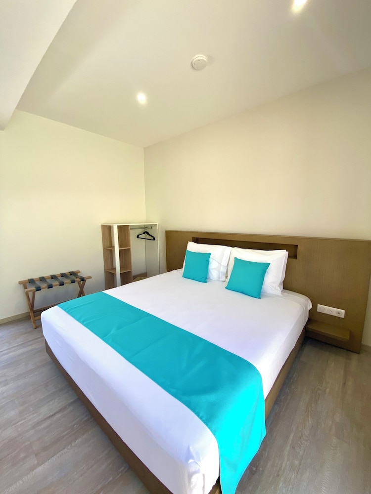 Moorea Beach Villas