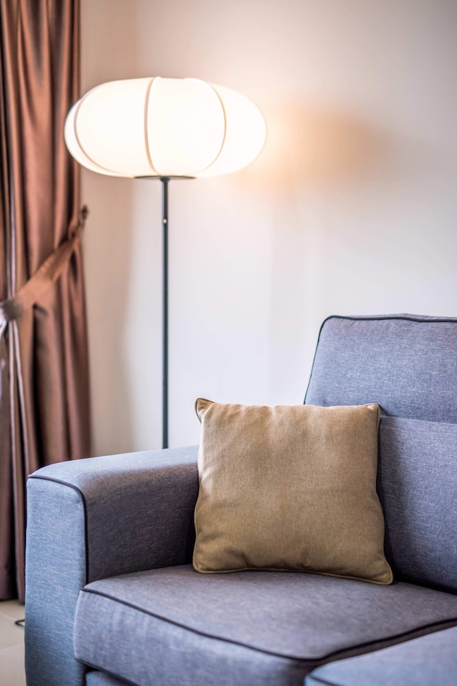 A Lovely & Comfy Suite at Suasana Suites JB 11