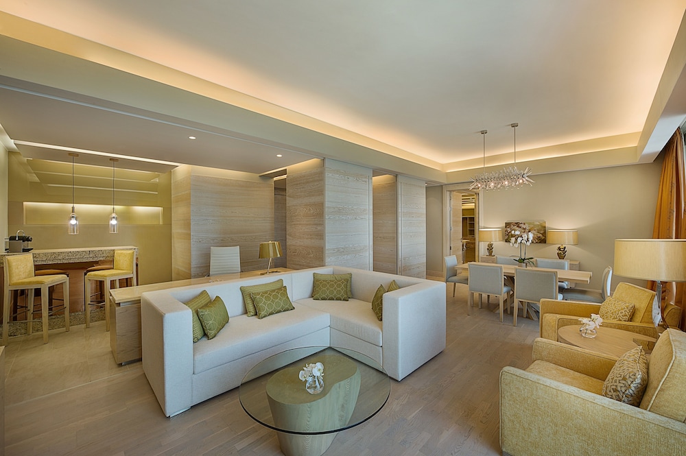 Hilton Dead Sea Resort & Spa