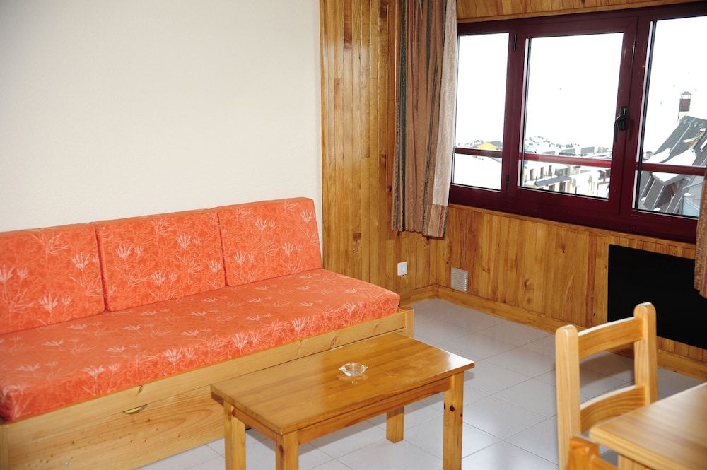 Apartamentos Varios Pas de la Casa 3000