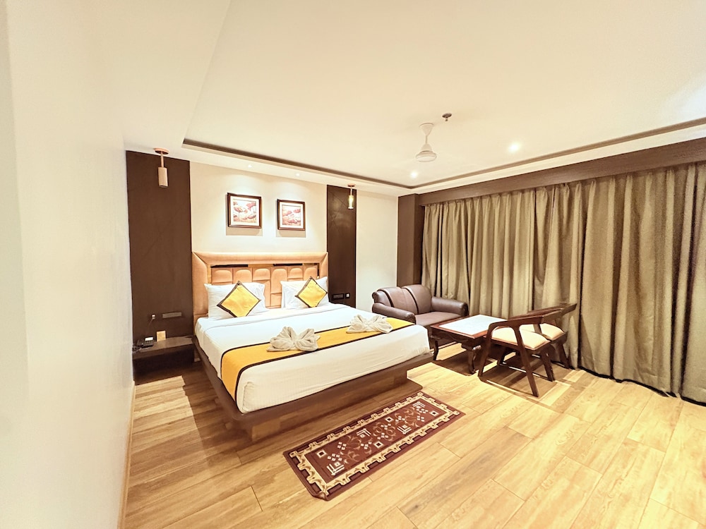 ROYAL GRAND HERITAGE PURI
