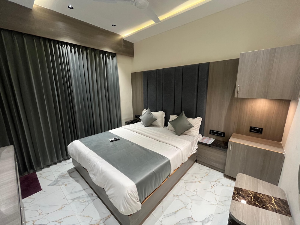 Hotel Pulse Town