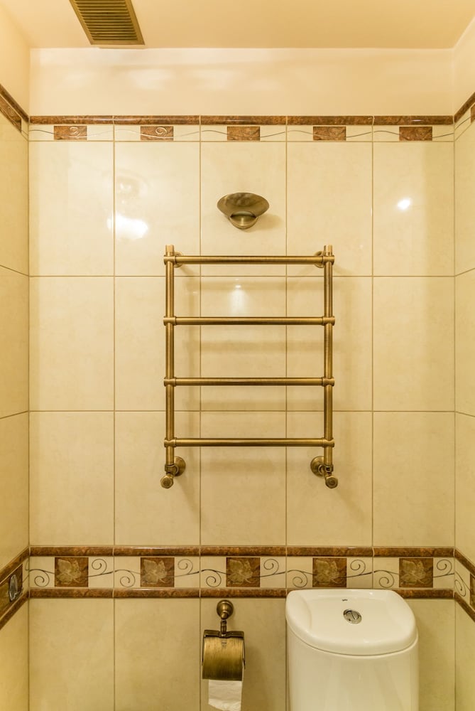 Lakshmi Apartment Great Classic