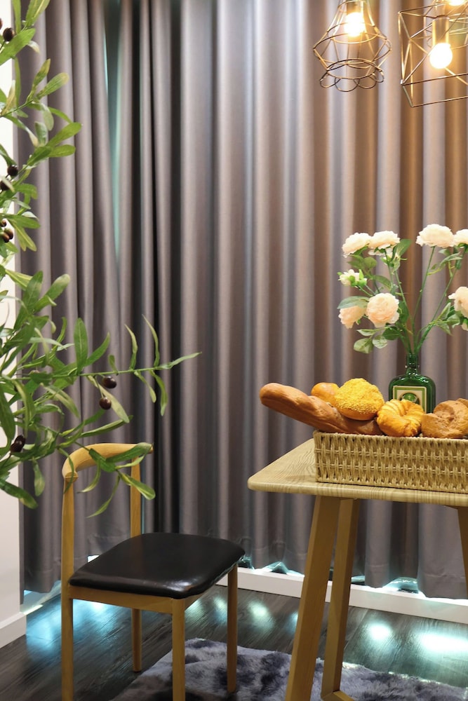 The Grand Diamond C Hotel
