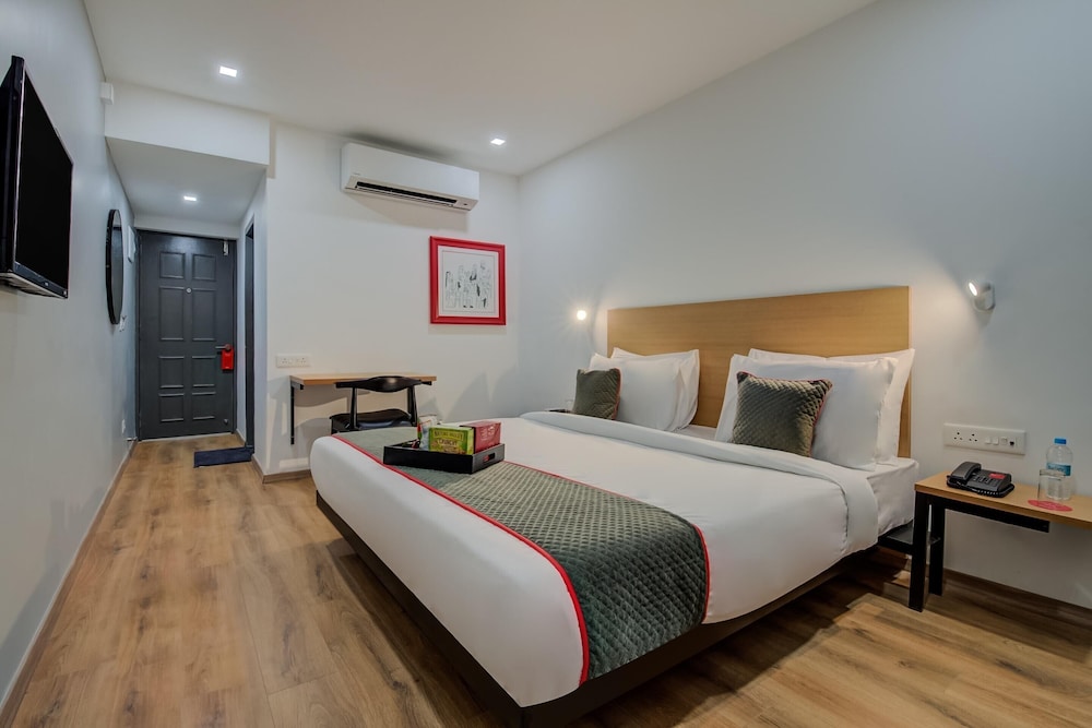 Blissful Stays at MG Road Pune